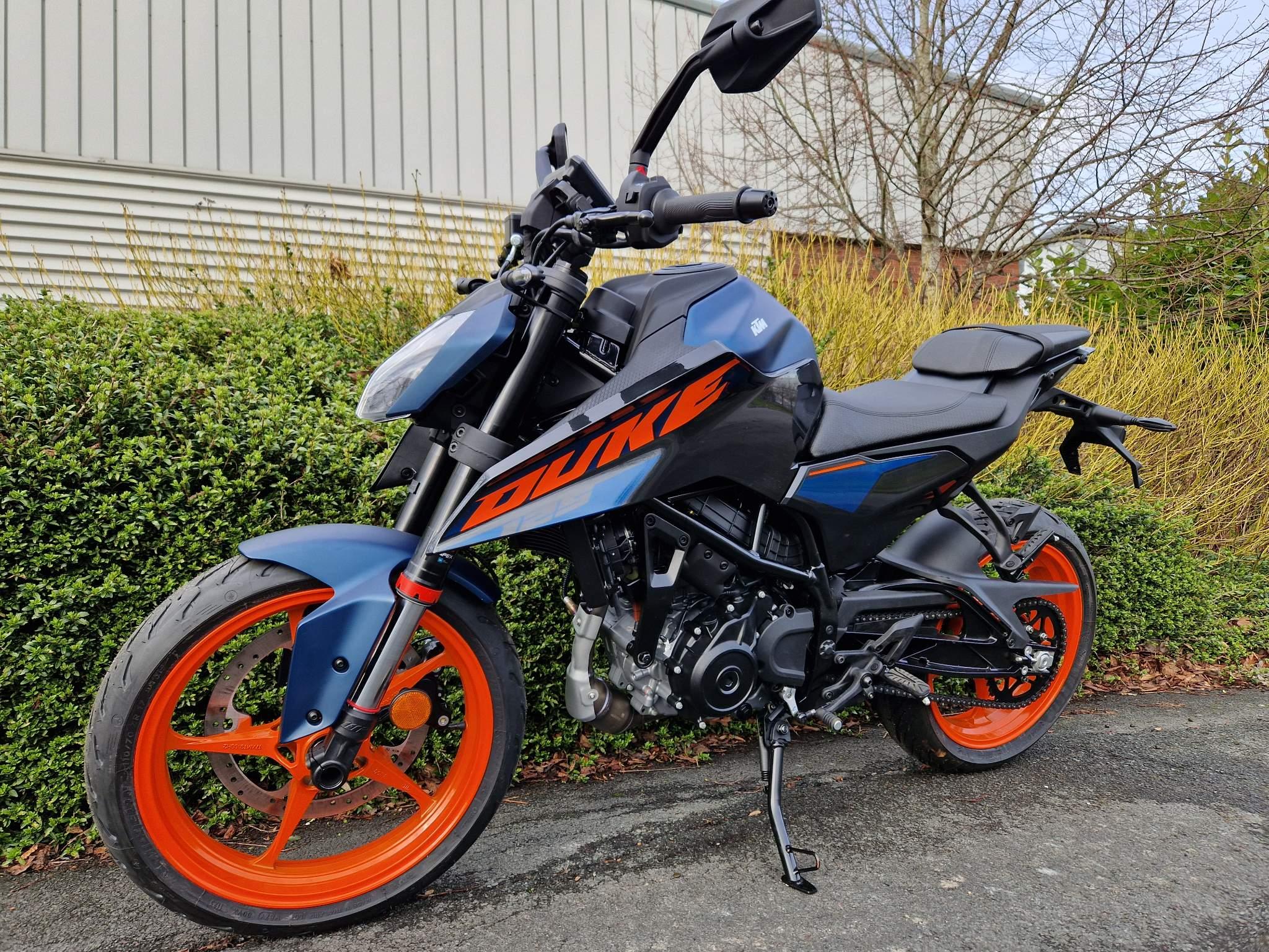 2024 KTM 125 Duke AMS Motorcycles